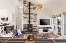 Main House - Foys