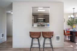 2 Aria-Glacier Basecamp|Stylish 2BR