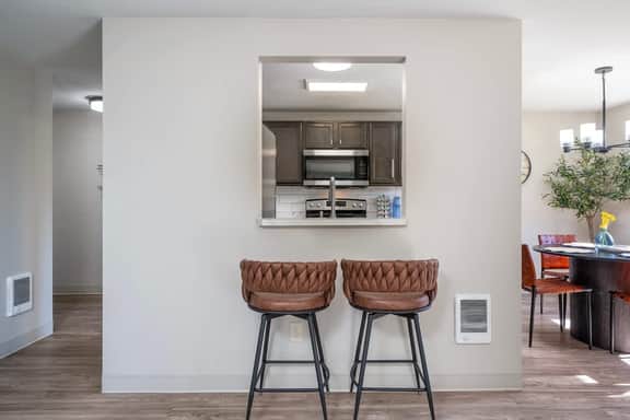 2 Aria-Glacier Basecamp|Stylish 2BR