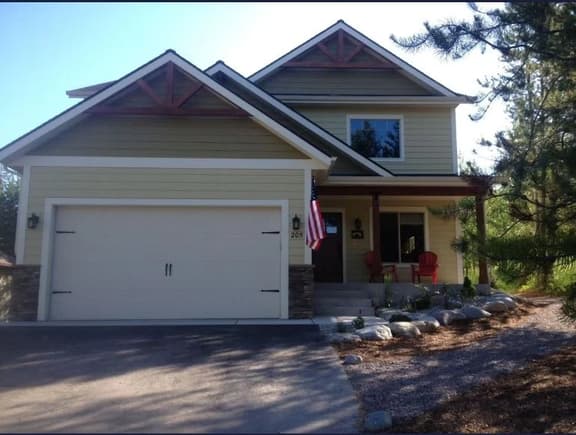 Pine Valley, Cfalls